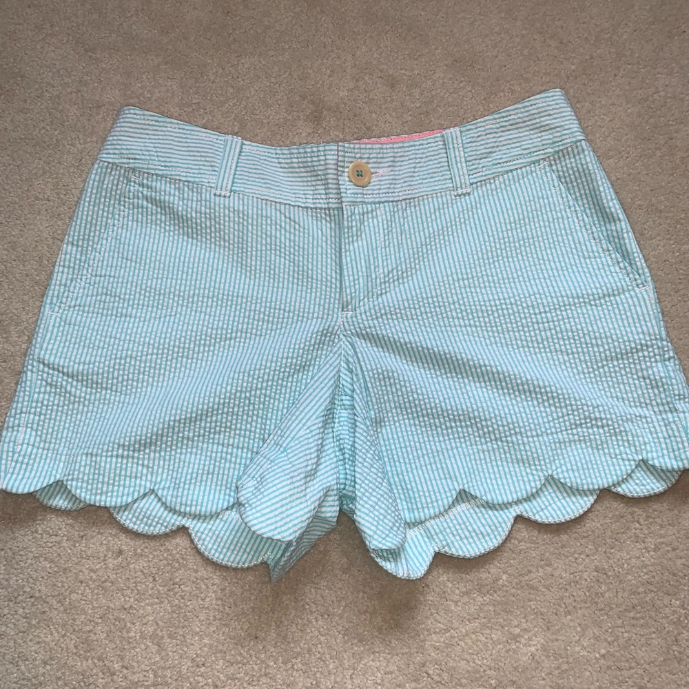 EUC Lilly Pulitzer Buttercup Seersucker Shorts